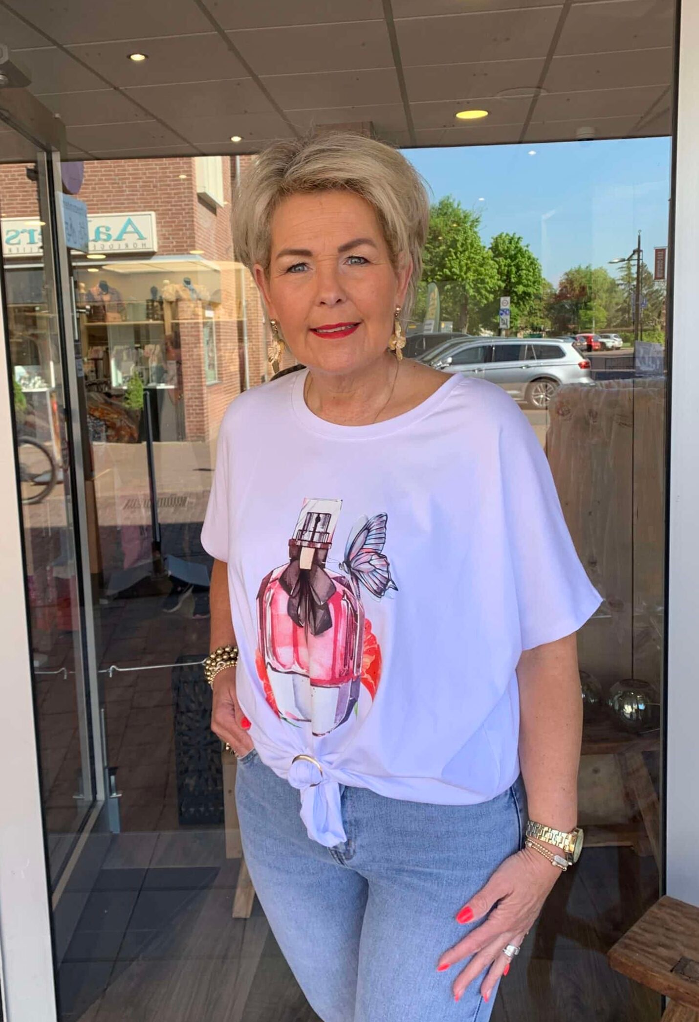 T-Shirt Parfume Butterfly Curved
