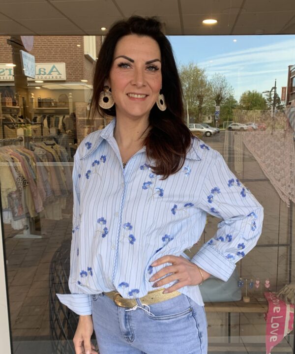 Blouse Beaded Flowers